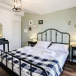 Sherlock's Holidays Boutique Daire