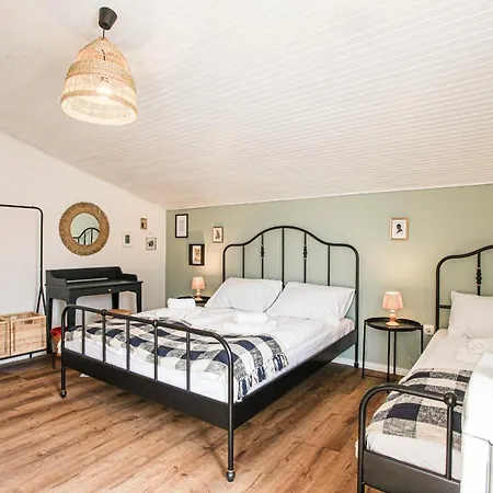 Sherlock's Holidays Boutique Apartma Portoroz