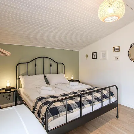 Apartment Sherlock's Holidays Boutique Portoroz