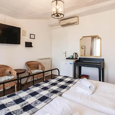 דירה Sherlock's Holidays Boutique בפורטורוז