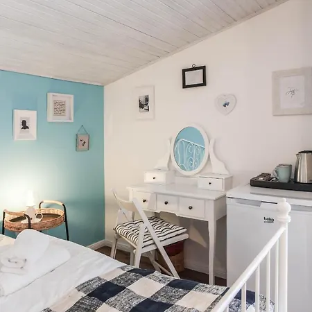 Sherlock's Holidays Boutique דירה