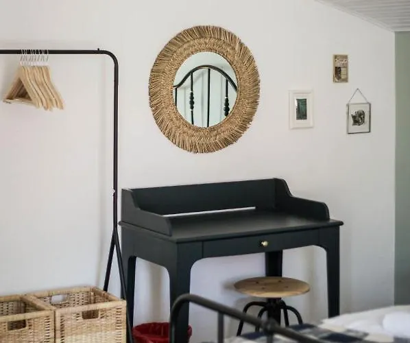 Sherlock's Holidays Boutique *